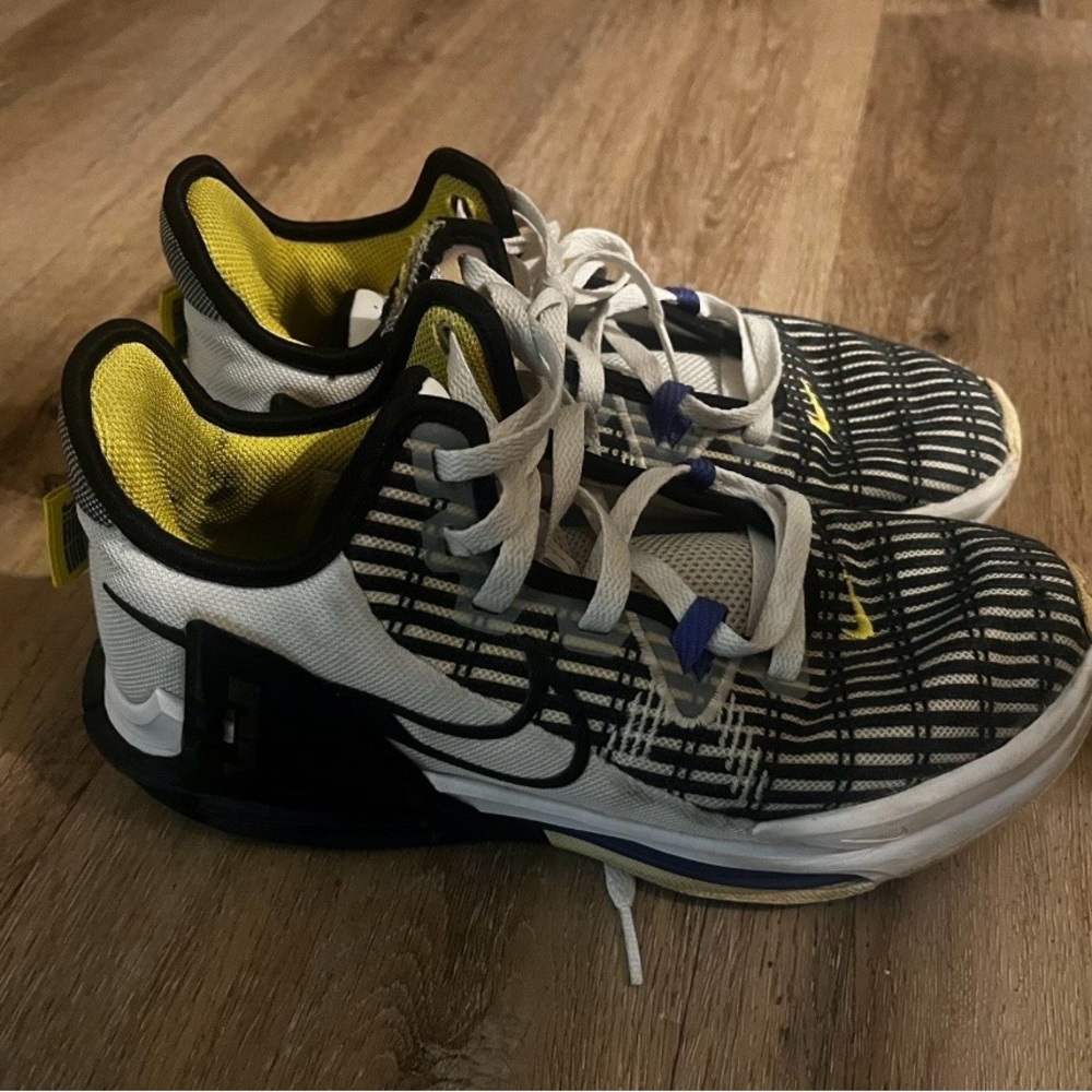 Nike Kids Sneakers in Black, White, and Yellow